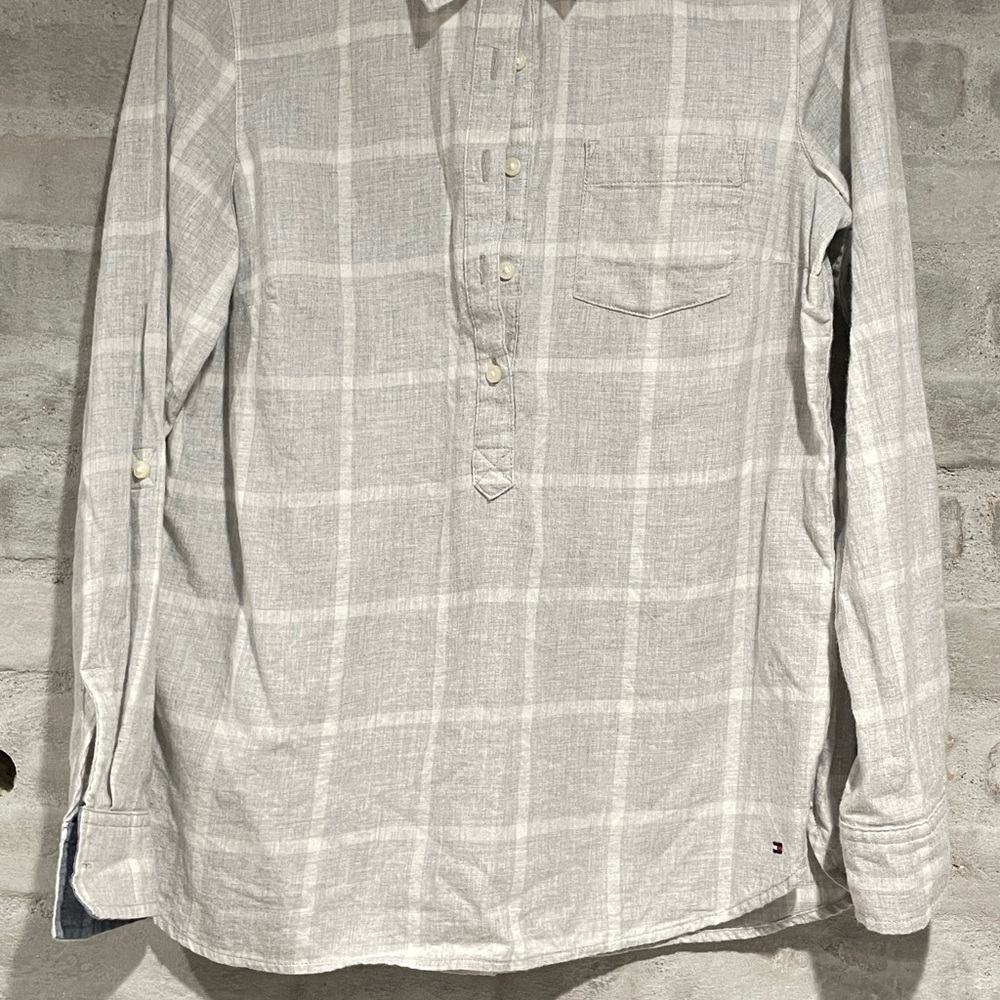 Women’s Gray & White Plaid Shirt Tommy Hilfiger Size Small
